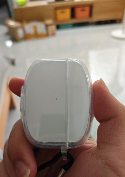 蓝牙透明耳仓的作用是什么？使用体验如何？