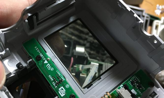 偏振显示器的原因及其不受支持的解释（解析偏振显示器不受支持的因素及解决方案）