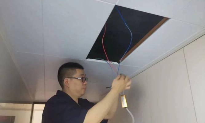 如何正确清洗风幕机（风幕机清洗方法及注意事项）